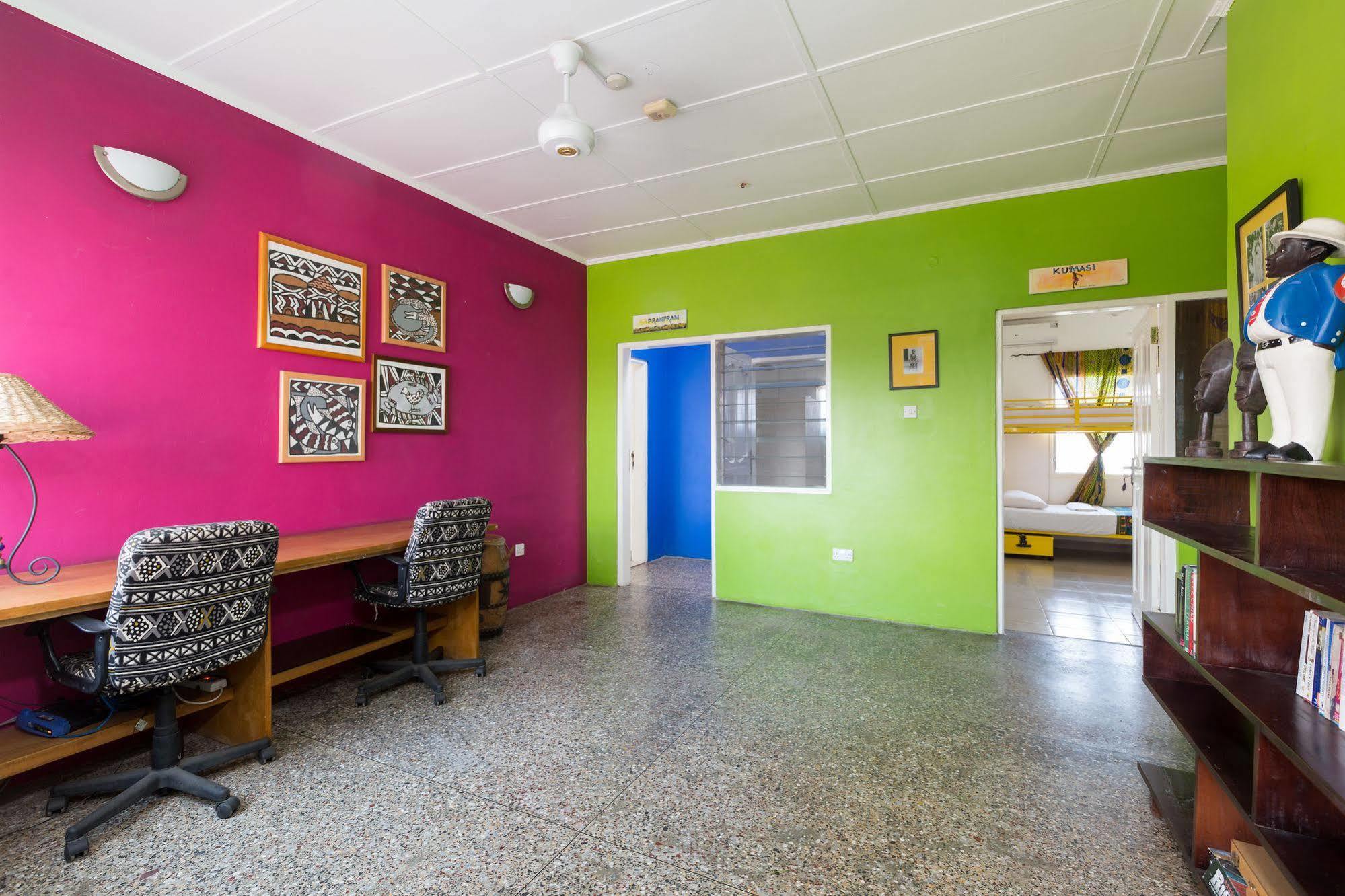 אקרה Agoo Hostel (Adults Only) מראה חיצוני תמונה