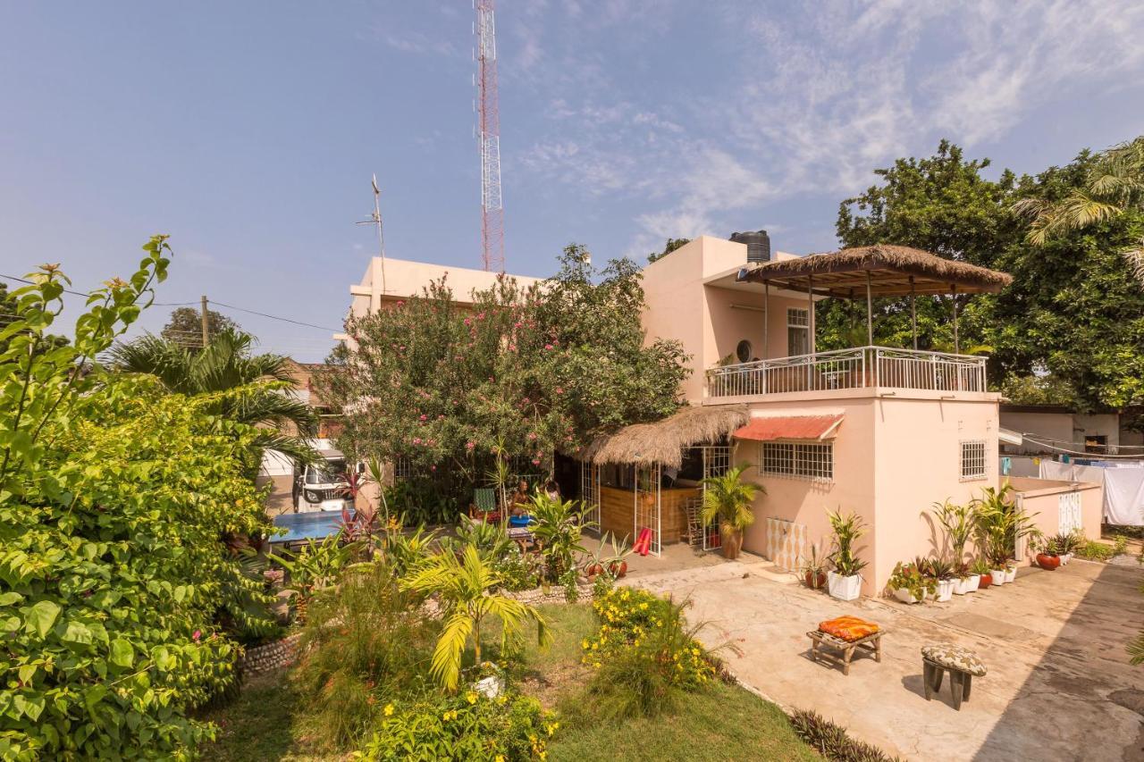אקרה Agoo Hostel (Adults Only) מראה חיצוני תמונה