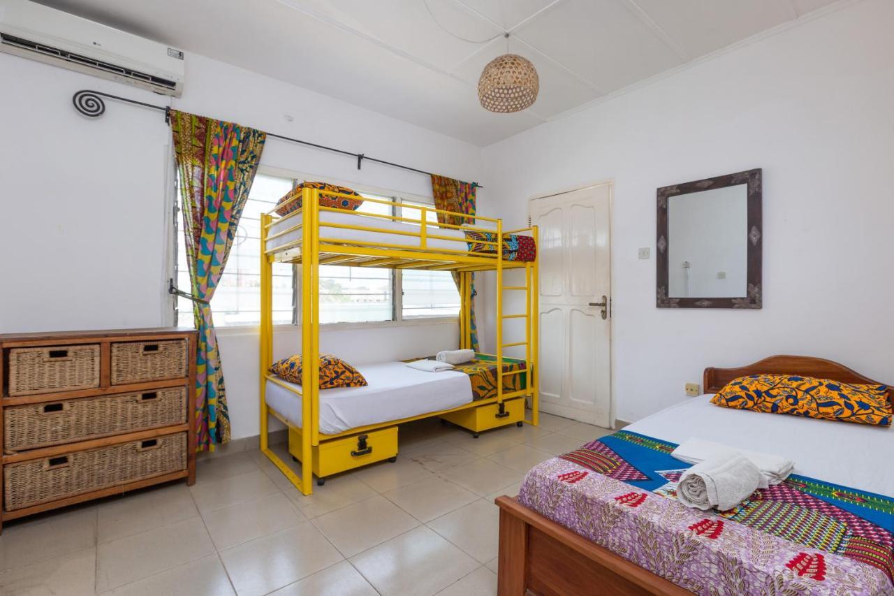 אקרה Agoo Hostel (Adults Only) מראה חיצוני תמונה